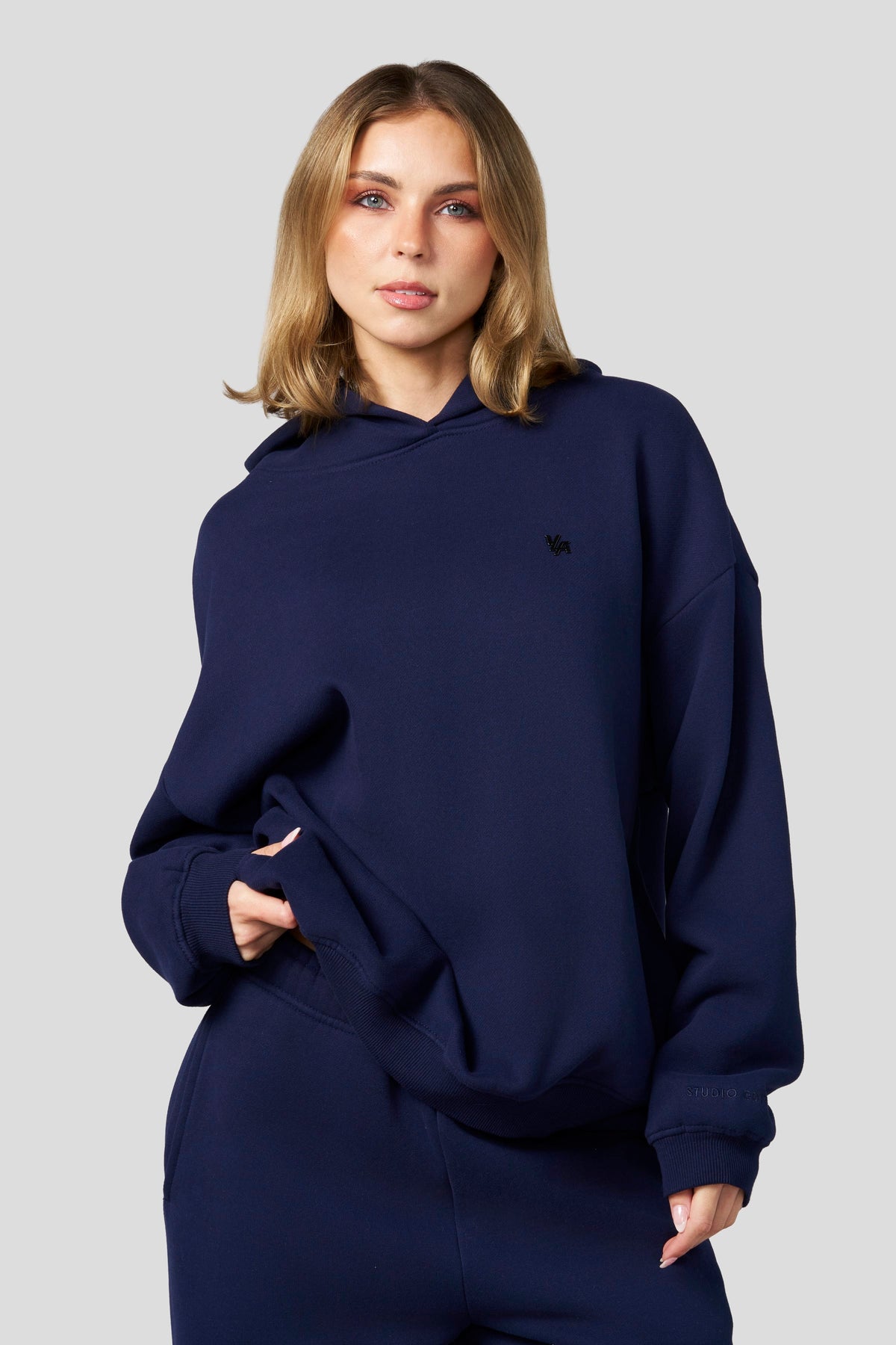 YoungLA W5213 - Studio Edit Pullover Hoodie 'Navy'