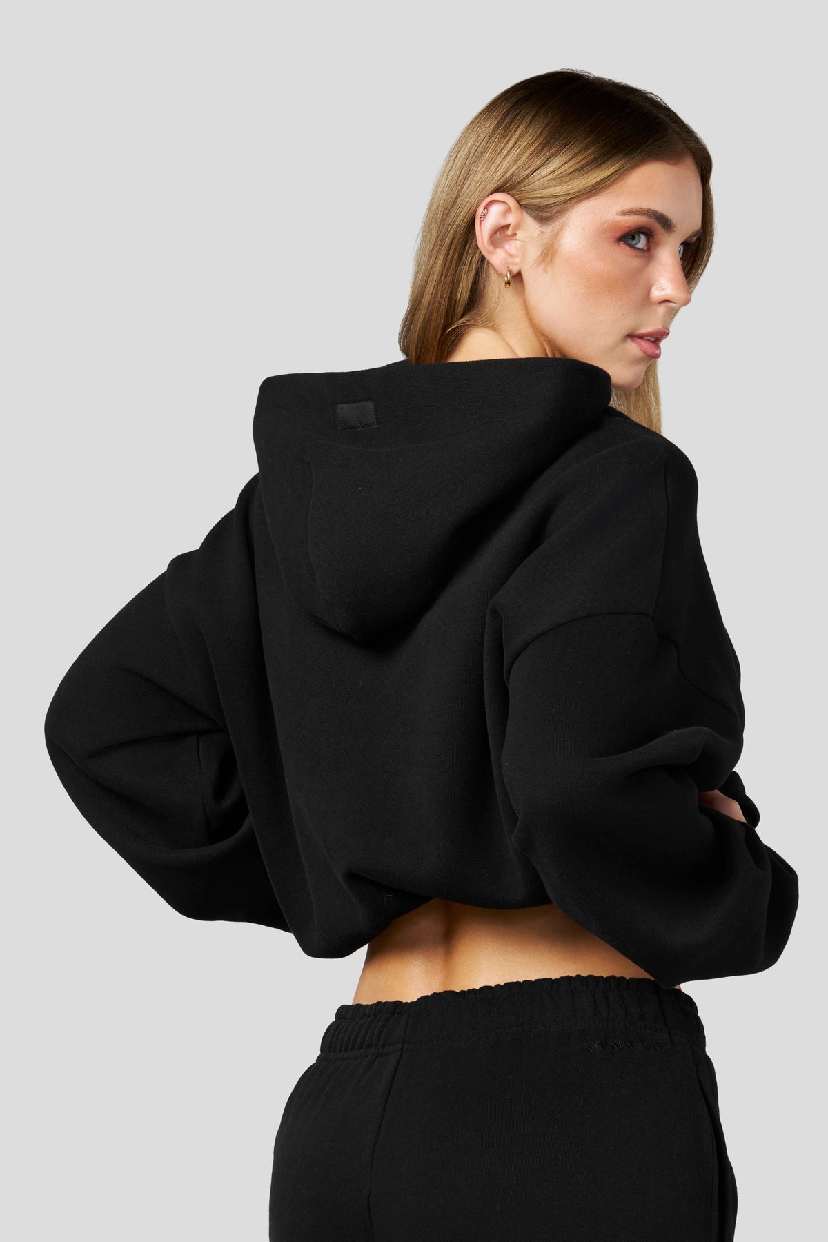 YoungLA W5213 - Studio Edit Pullover Hoodie 'Jet Black'