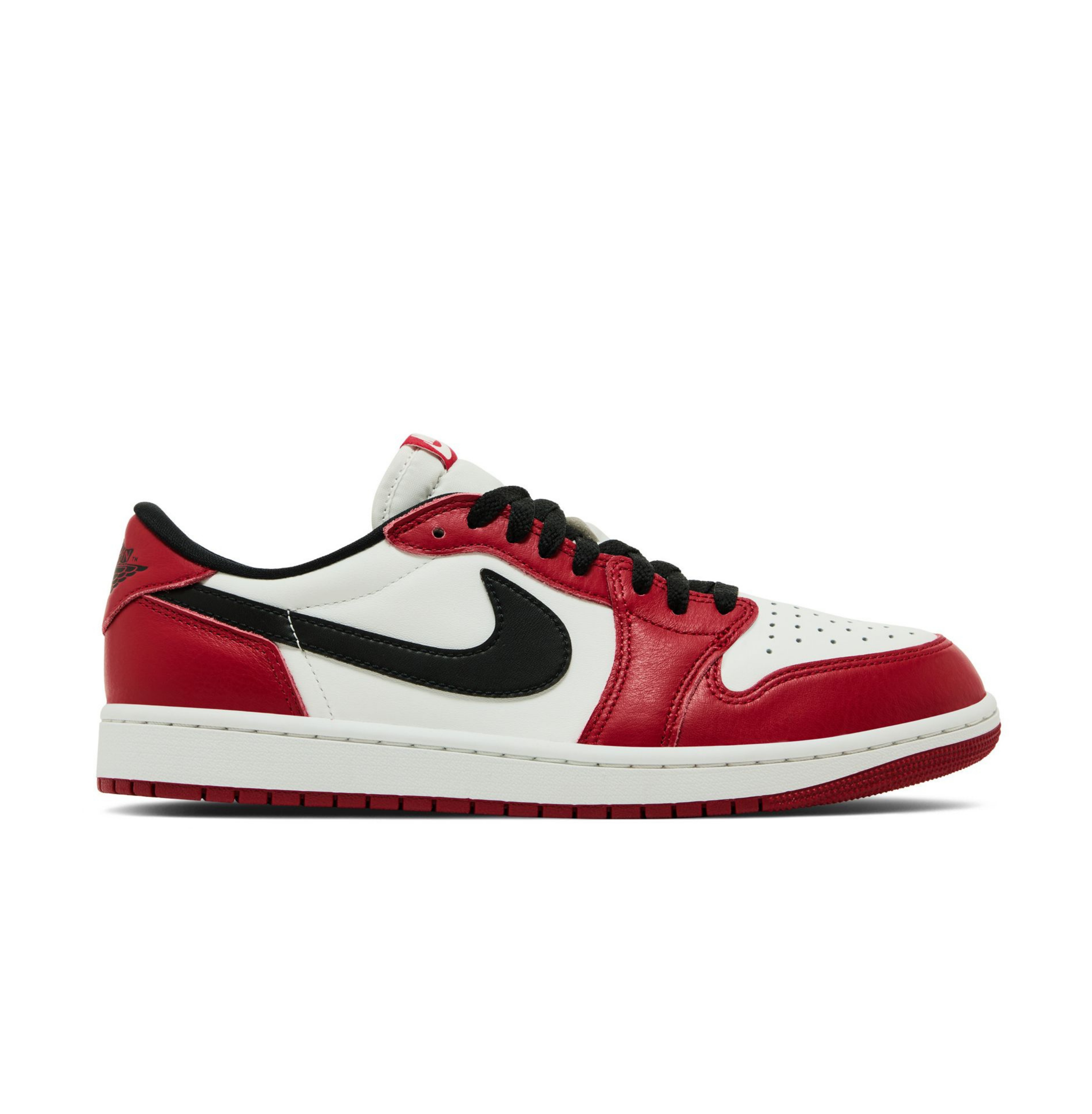 Air Jordan 1 Retro Low OG 'Chicago' 2025