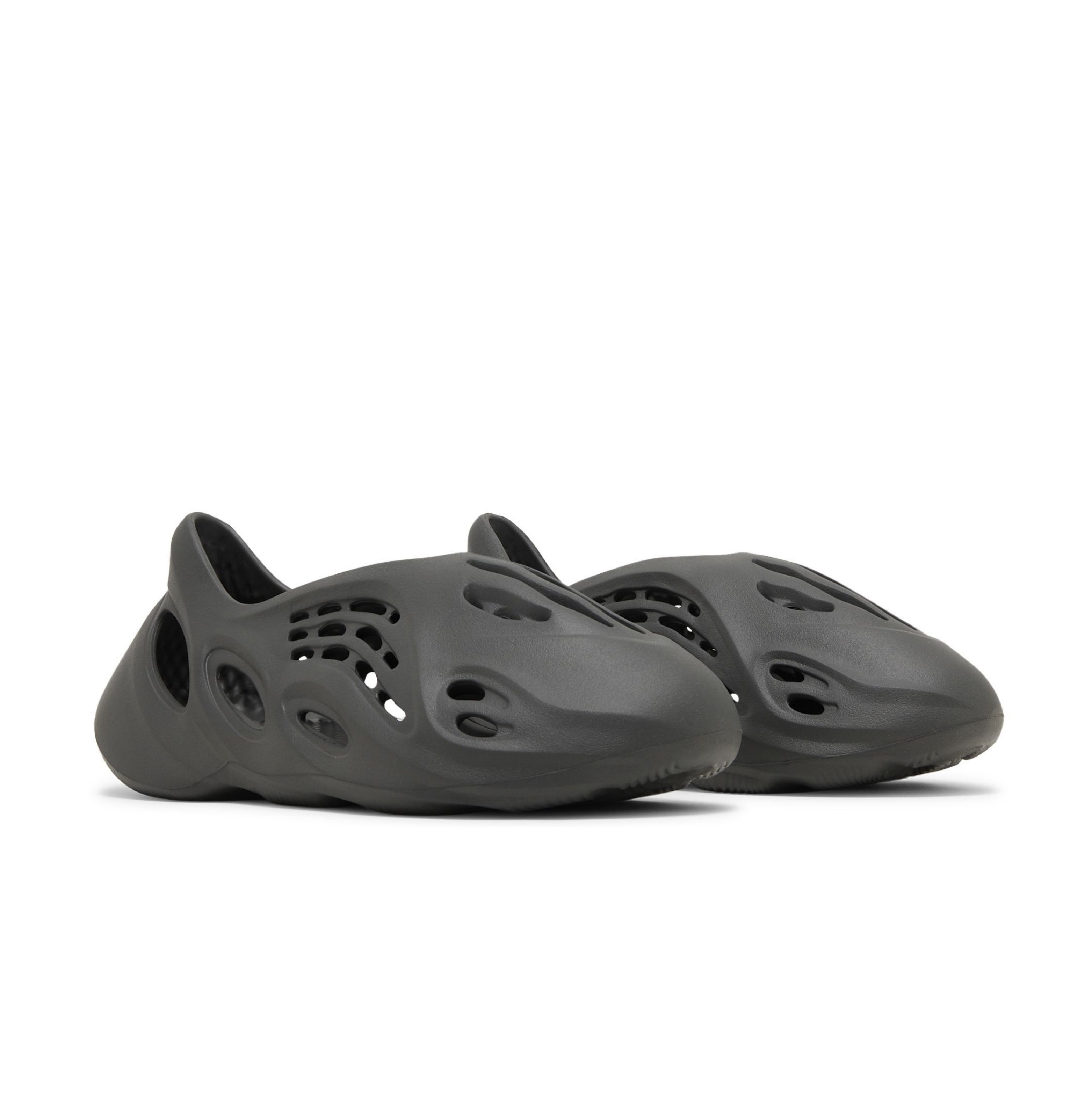 Adidas Yeezy Foam RNR 'Carbon'