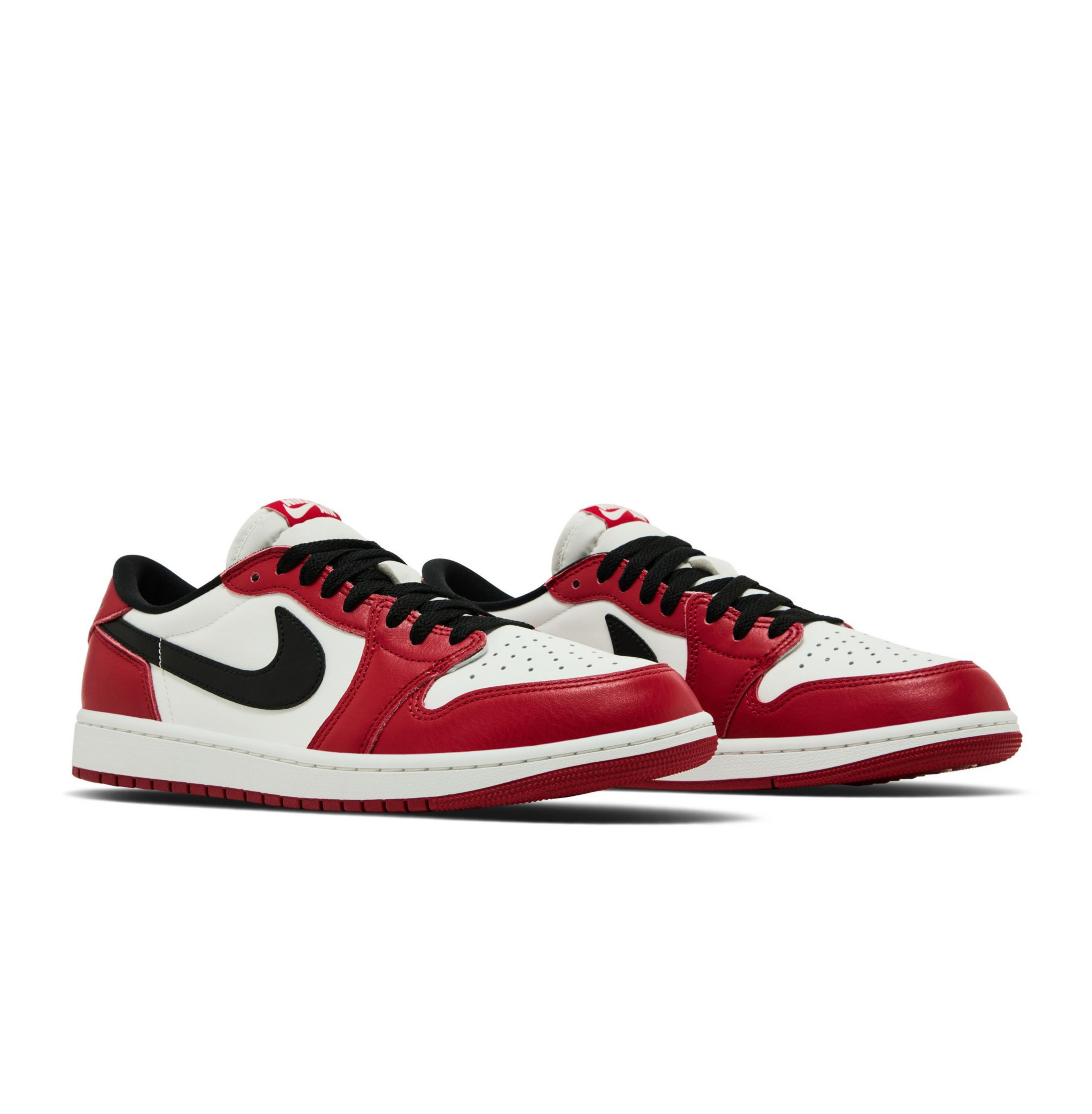 Air Jordan 1 Retro Low OG 'Chicago' 2025