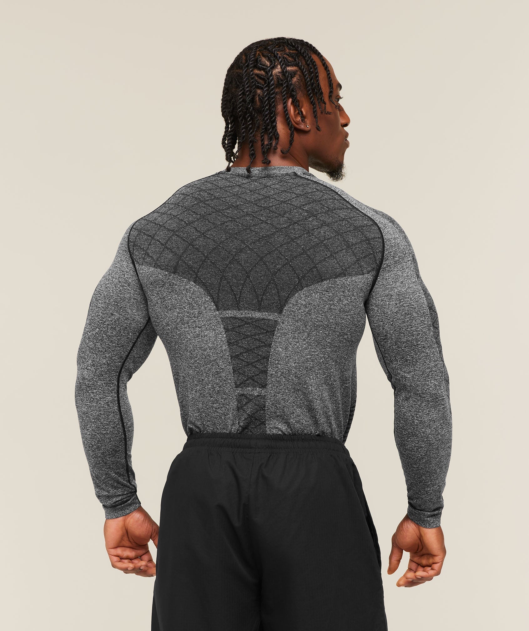 Gymshark Devant Seamless Long Sleeve T-Shirt 'Black'