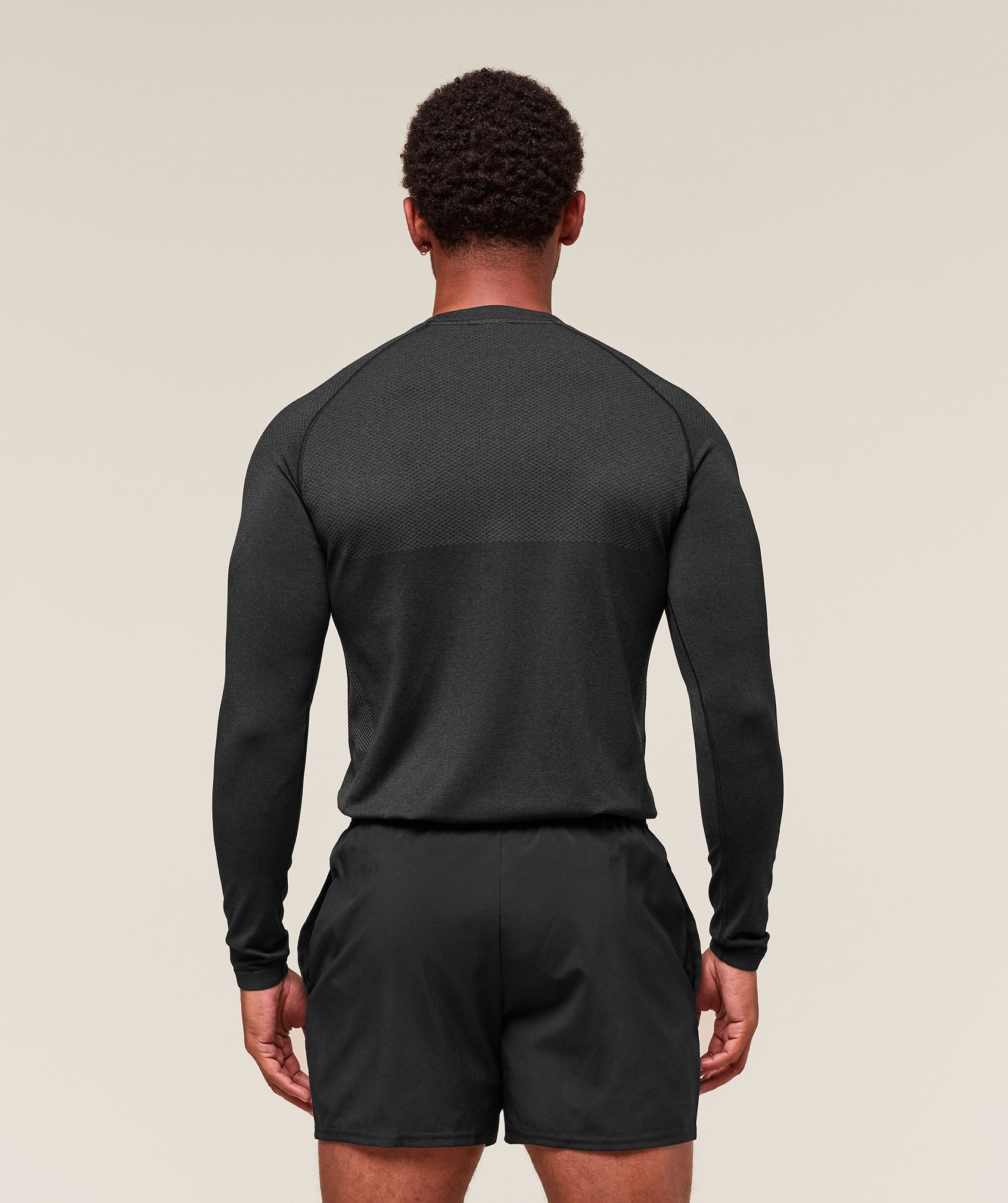 Gymshark Vital Long Sleeve T-Shirt 'Black Silhouette Grey'