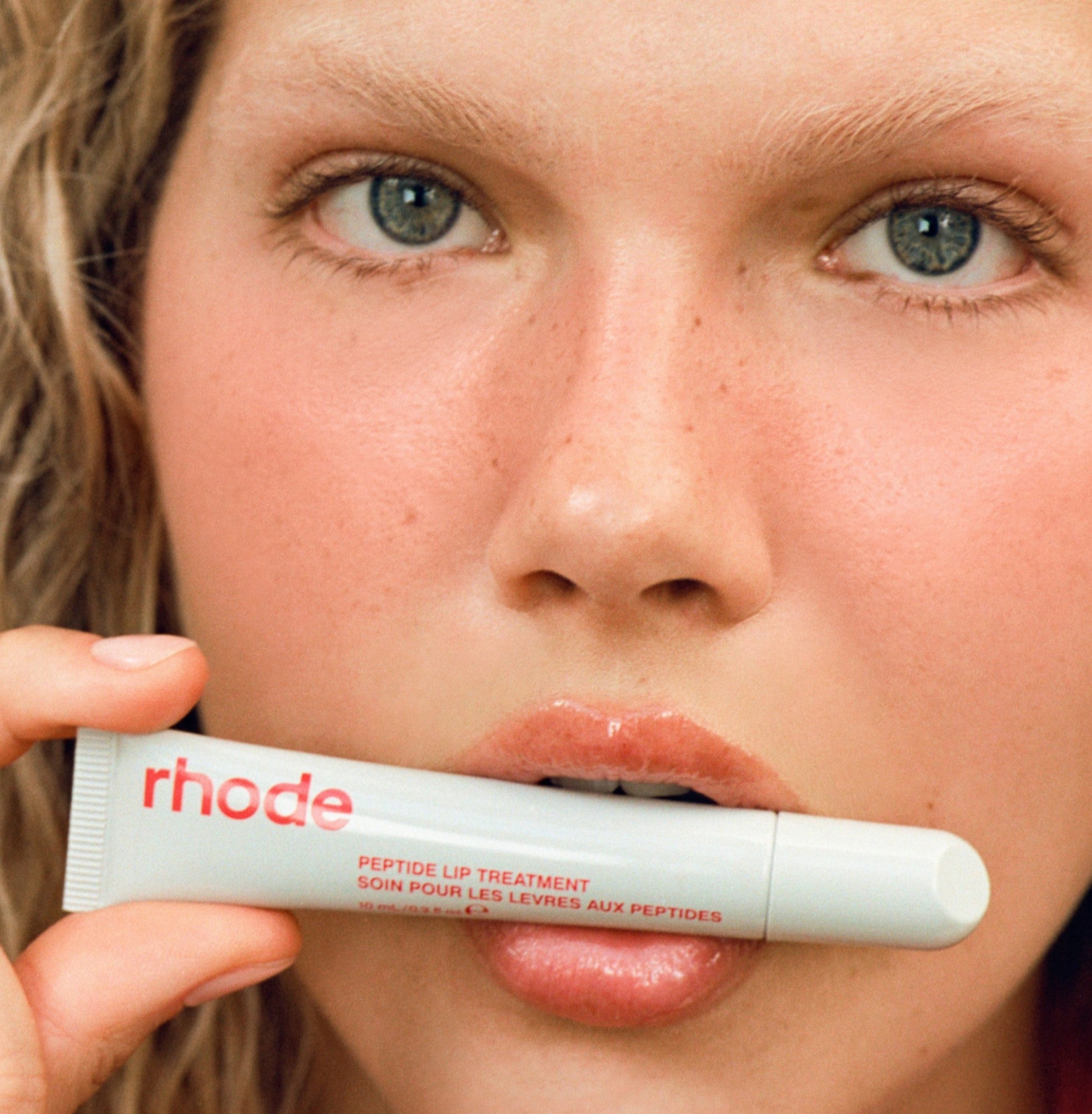 Rhode Peptide Lip Treatment - Strawberry Glaze