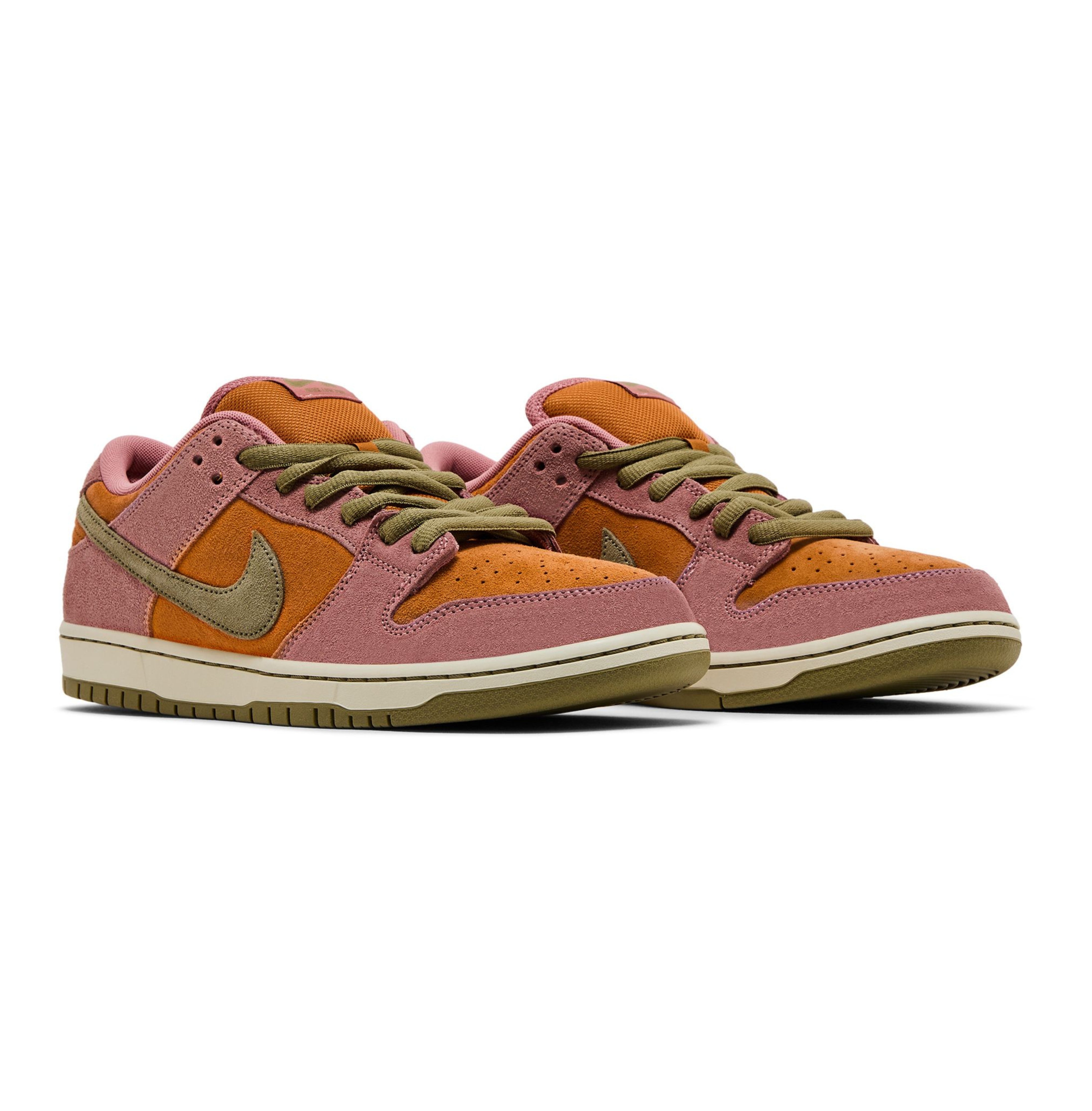 Nike Dunk Low SB 'Red Stardust'