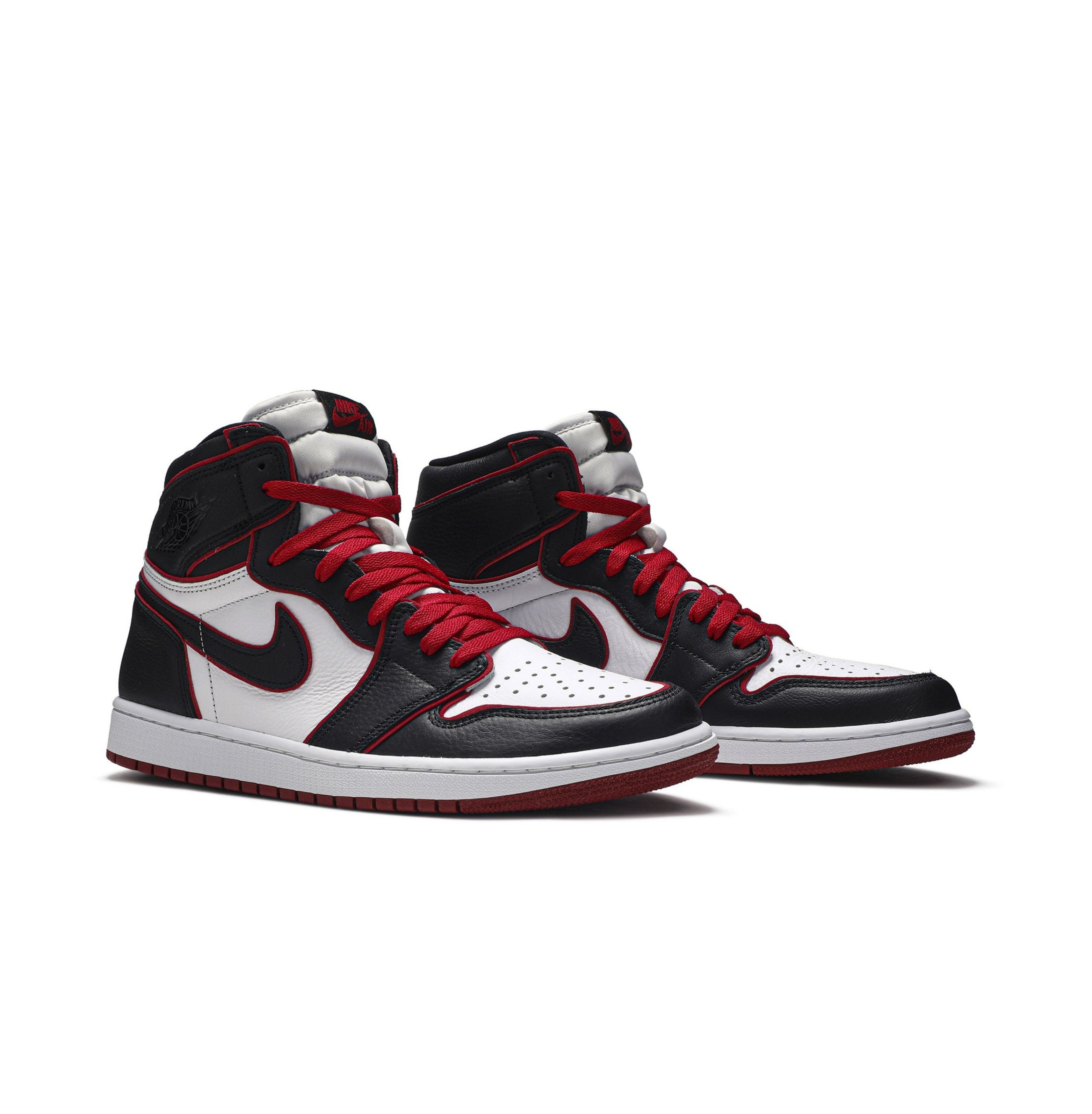 Air Jordan 1 Retro High OG 'Bloodline'