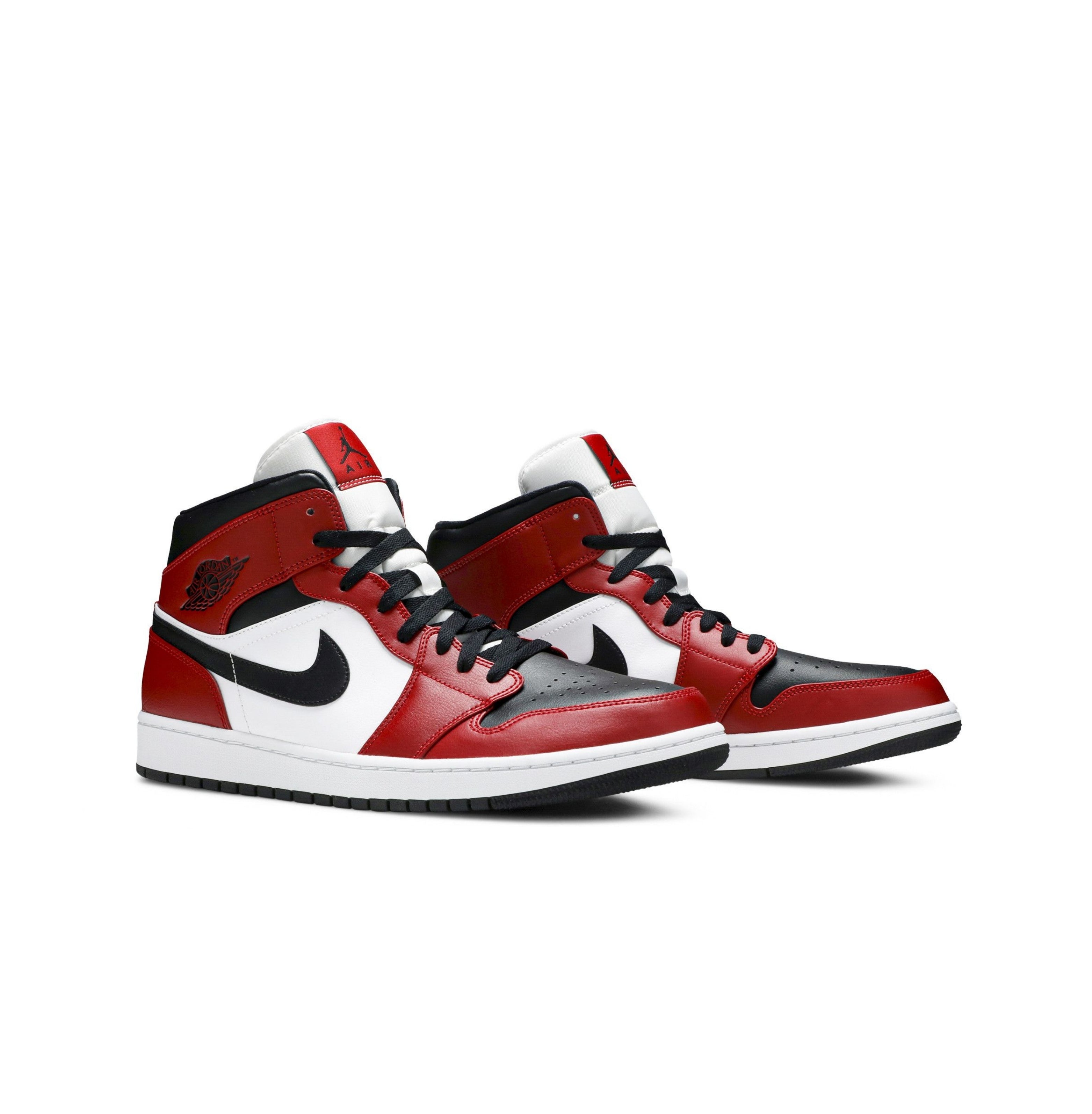 Air Jordan 1 Mid 'Chicago Toe'