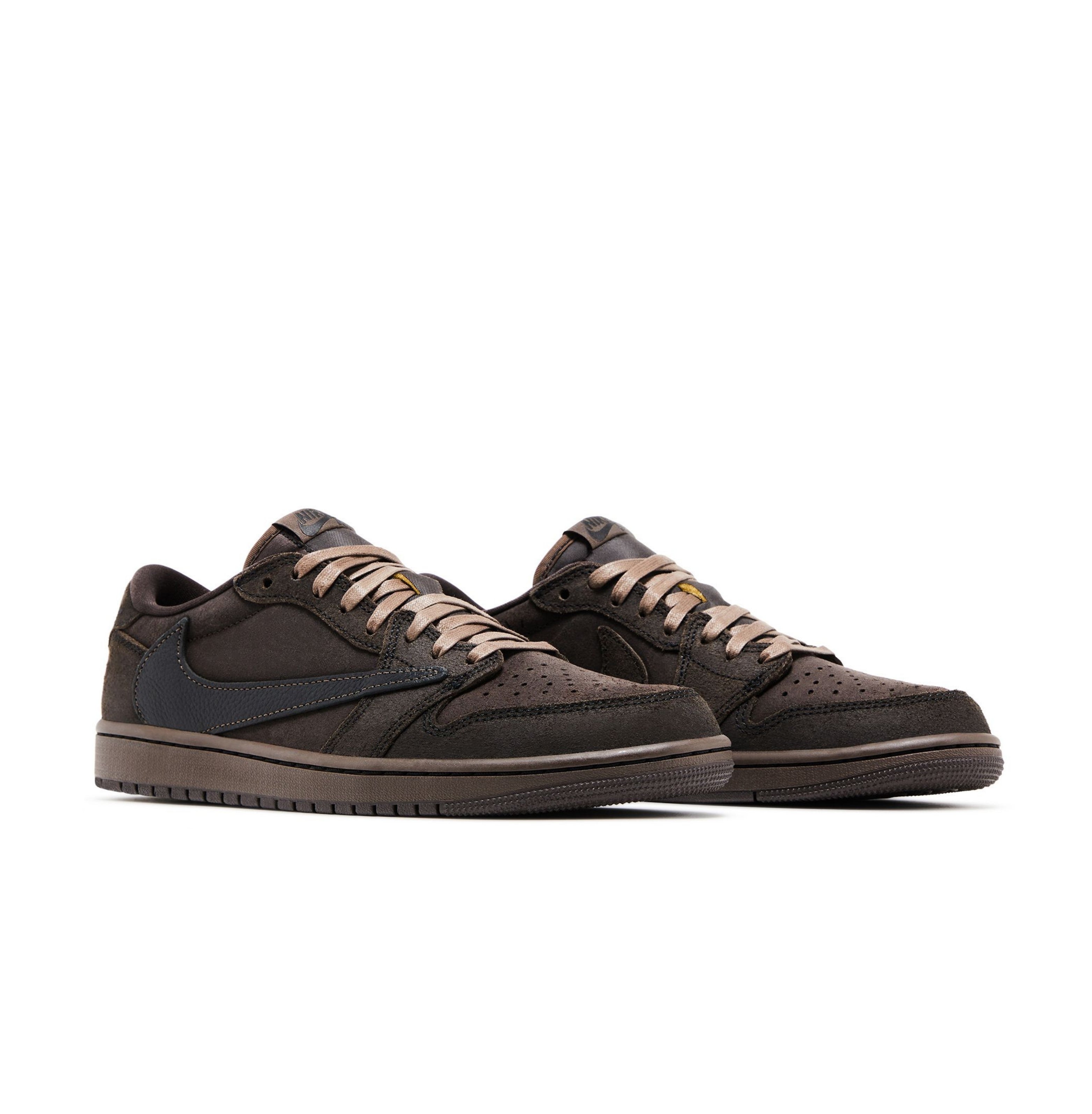 Air Jordan 1 Retro Low OG SP x Travis Scott 'Velvet Brown'