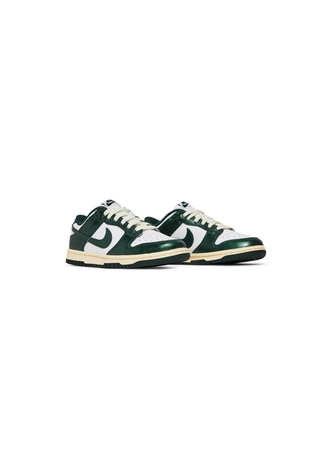 Dunk Low 'Vintage Green' (W)