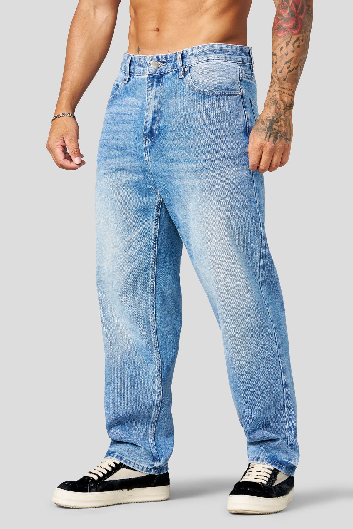 YoungLA 6038 - Perfect Straight Cut Jeans 'Blue Wash'