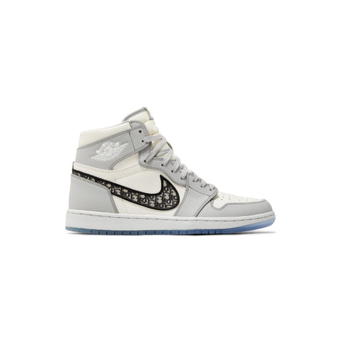 Air Jordan 1 Retro High 'Dior'