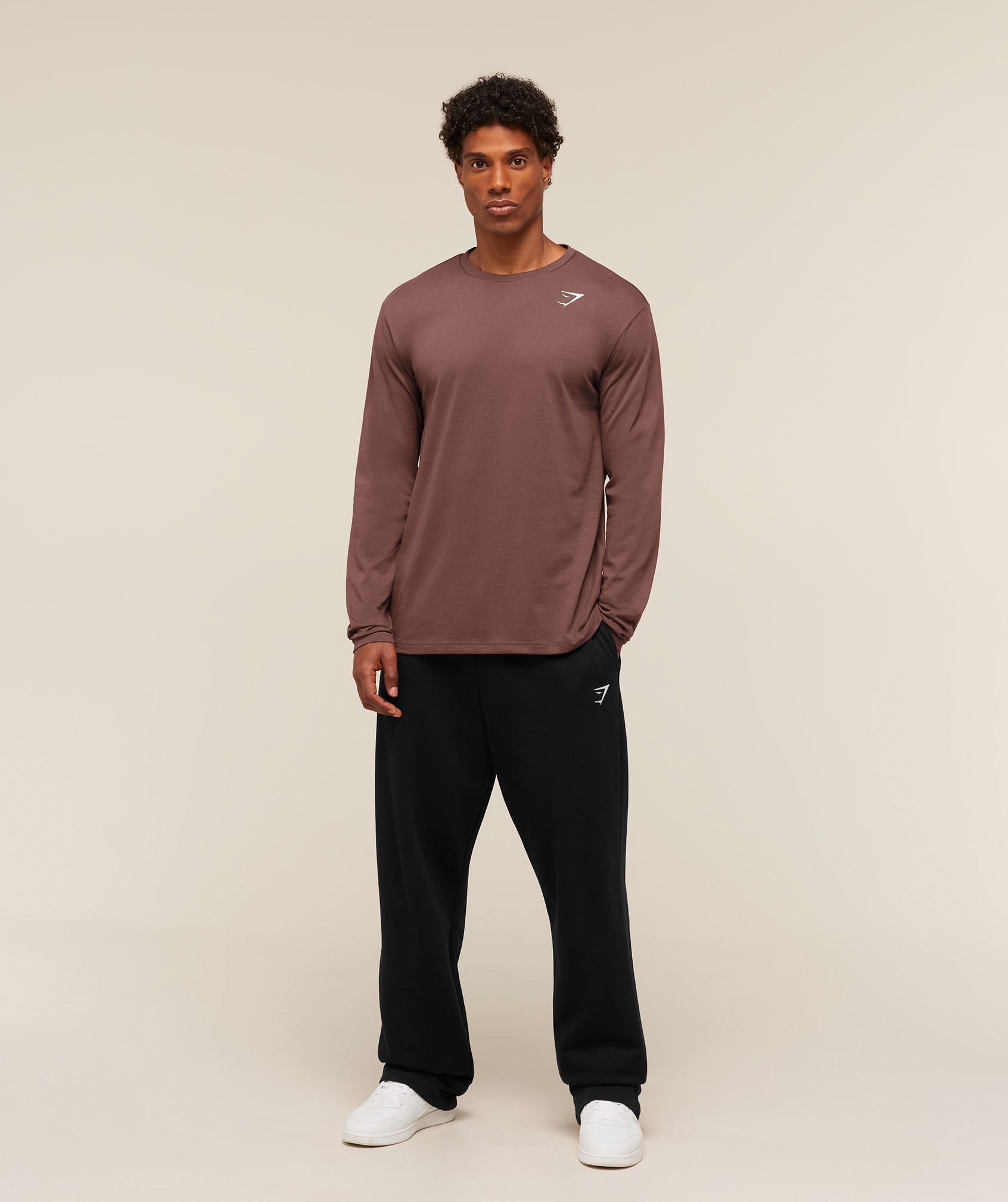 Gymshark Crest Long Sleeve T-Shirt 'Espresso Brown'