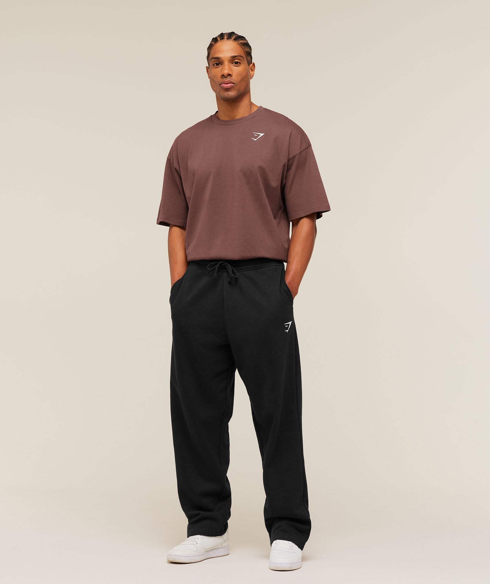 Gymshark Crest Oversized T-Shirt 'Espresso Brown'