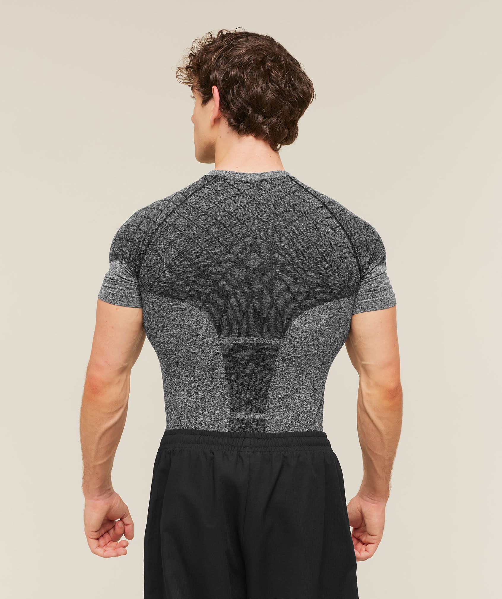 Gymshark Devant Seamless T-Shirt 'Black'