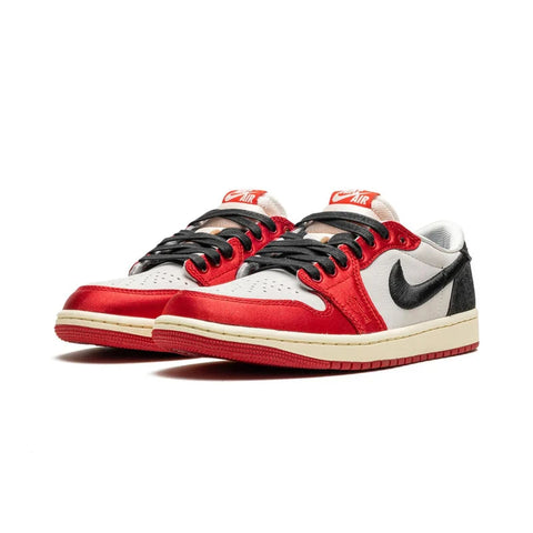 Trophy Room x Air Jordan 1 Retro Low OG SP 'Rookie Card - Away'