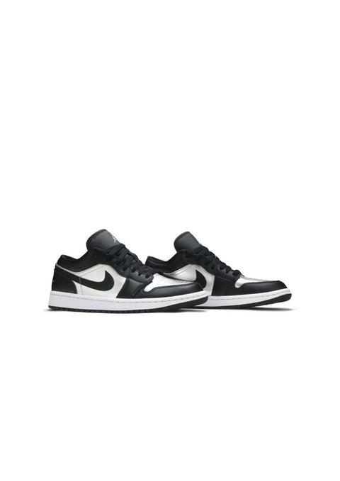 Wmns Air Jordan 1 Low SE 'Silver Toe'