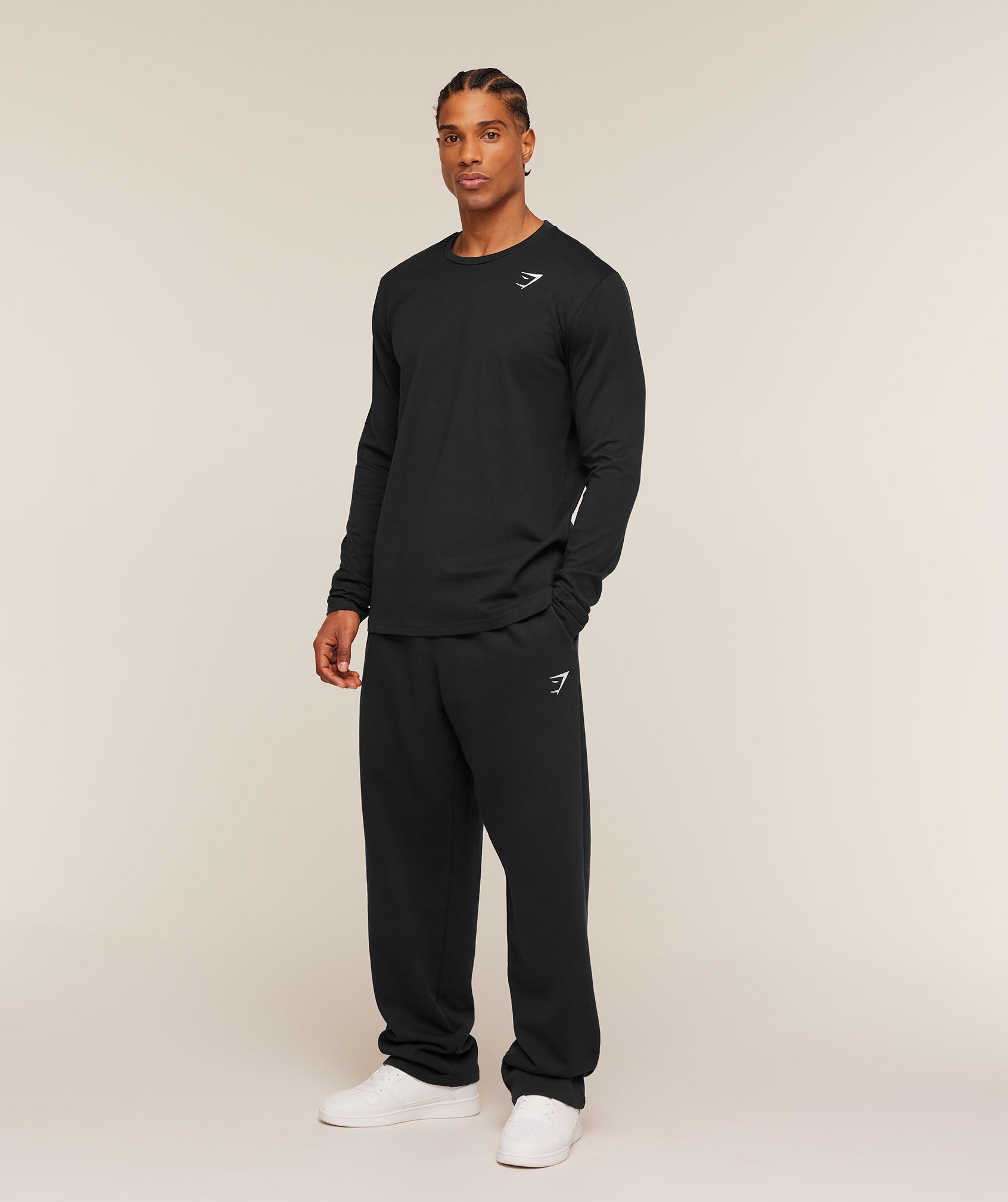 Gymshark Crest Long Sleeve T-Shirt 'Black'
