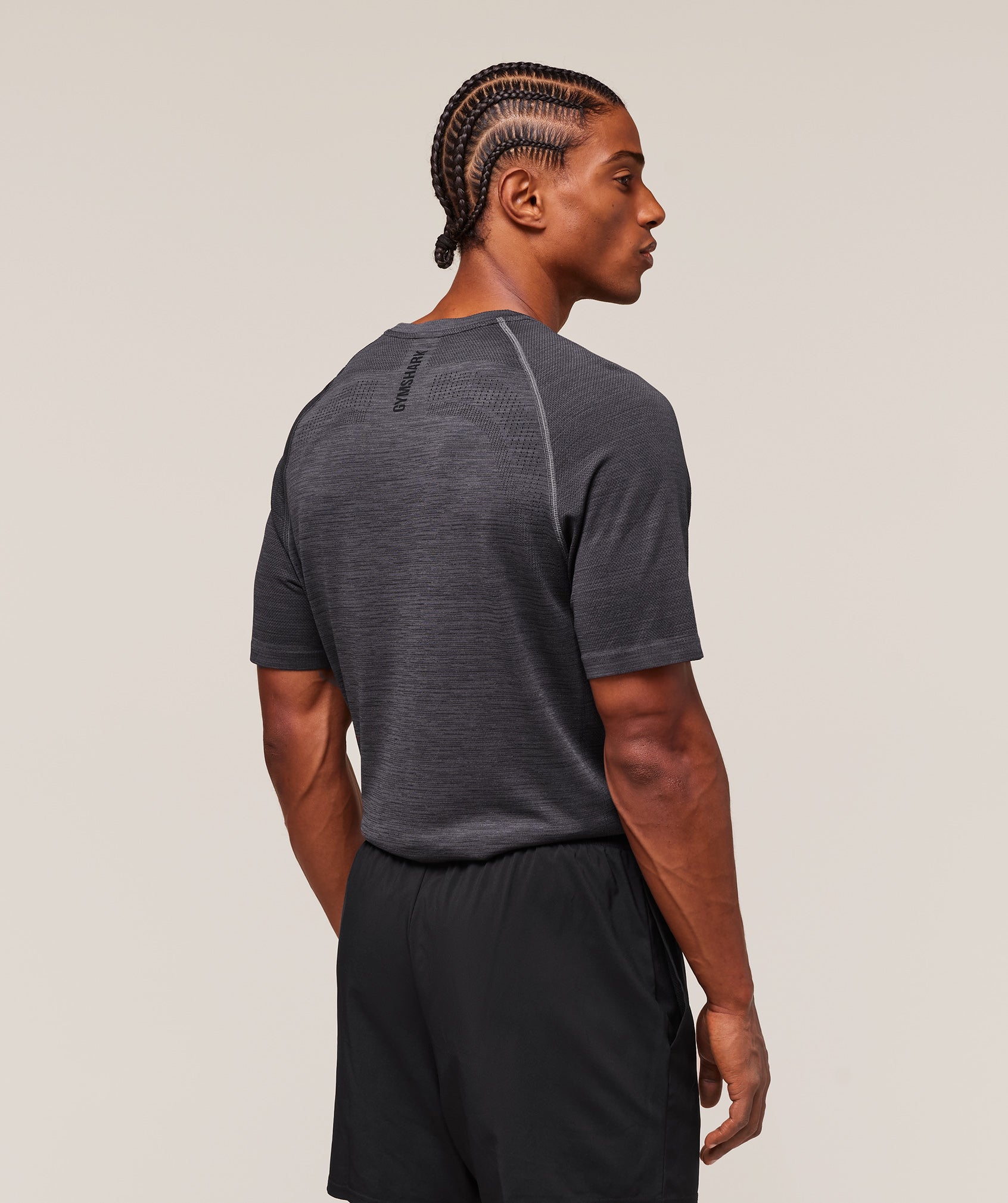 Gymshark Versatile Seamless T-Shirt 'Dark Grey Black'