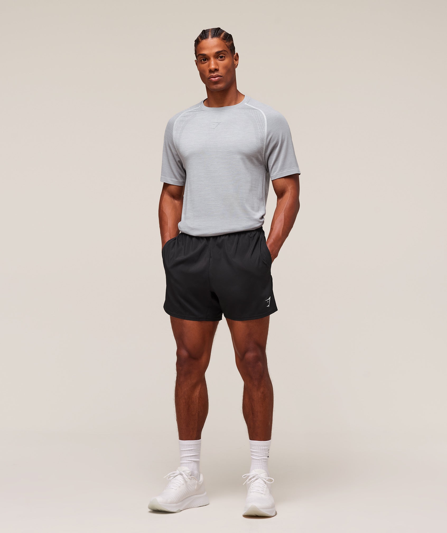 Gymshark Versatile Seamless T-Shirt 'Light Grey Smokey Grey'