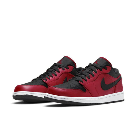 Air Jordan 1 Low 'Reverse Bred Pebbled Swoosh'