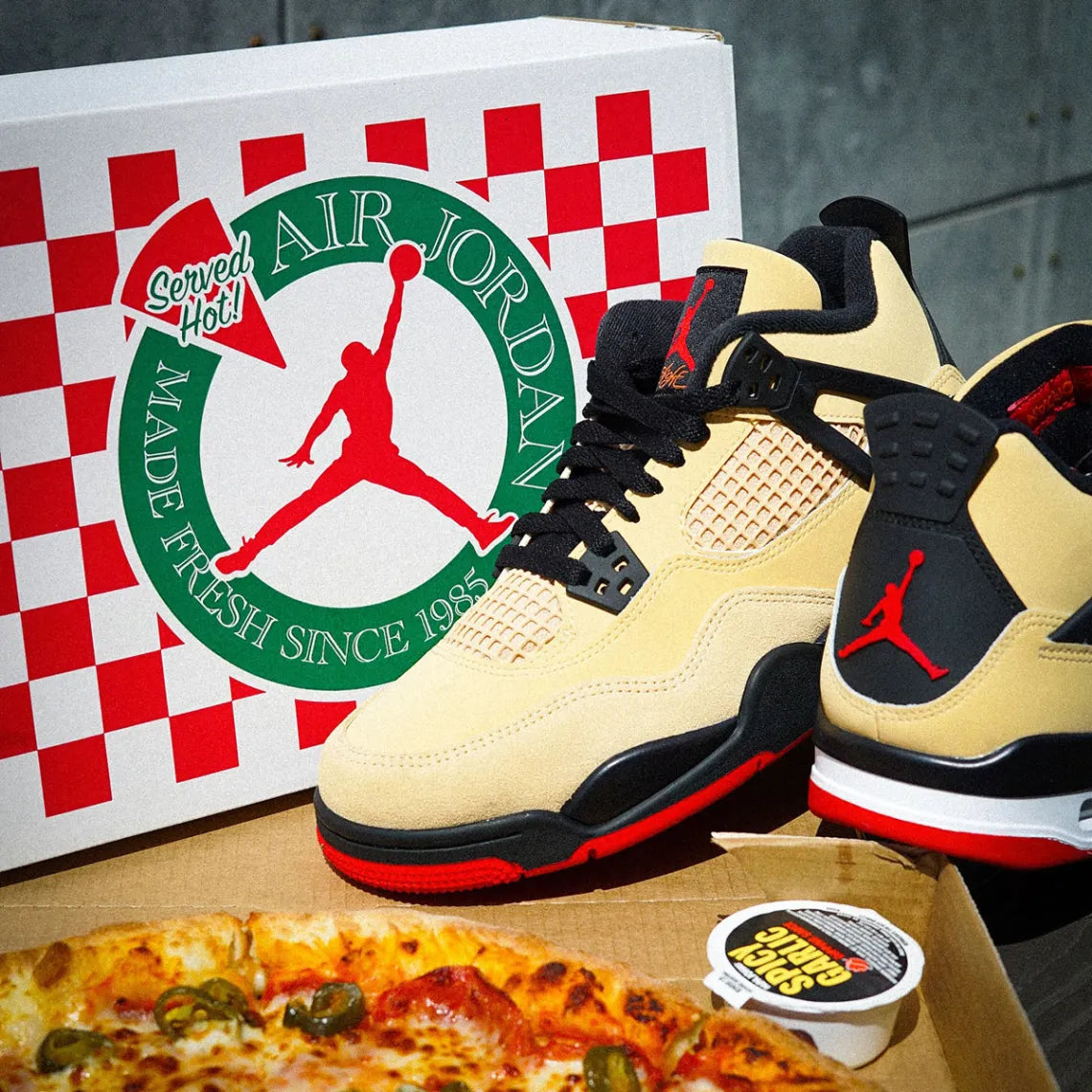 Air Jordan 4 Retro GS 'Pizza'